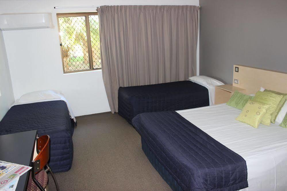 Bribie Island Hotel Bellara Экстерьер фото